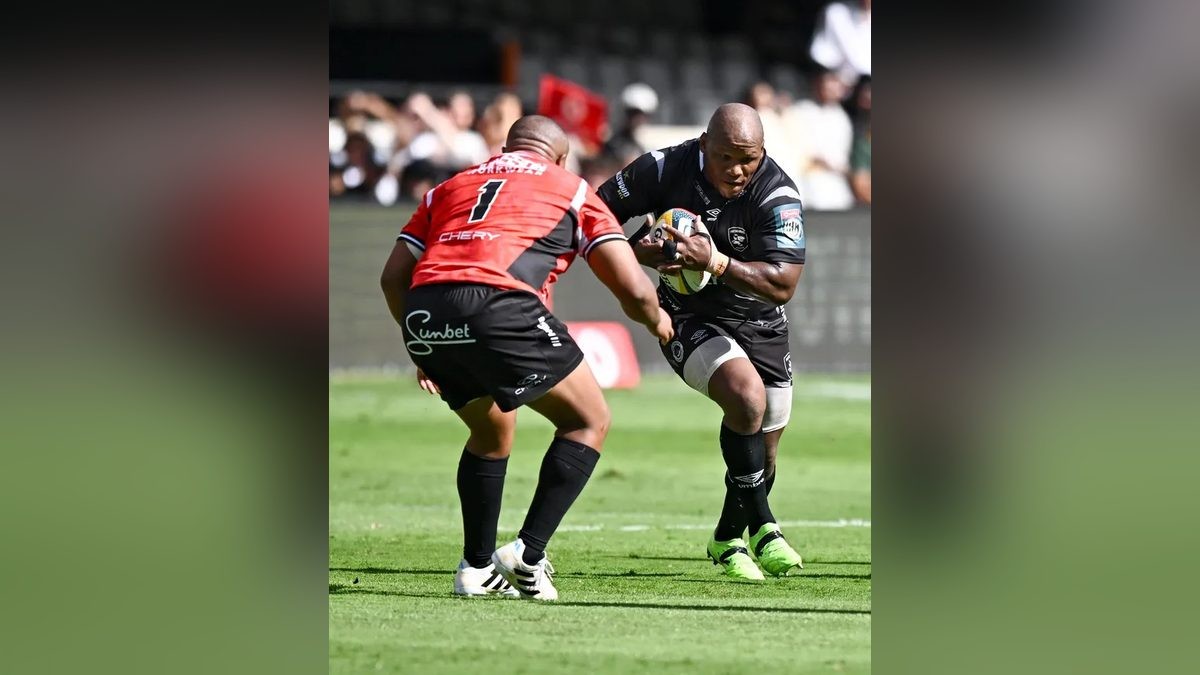 Springbok Bongi Mbonambi's Sharks Future in Doubt as Disciplinary Verdict Looms