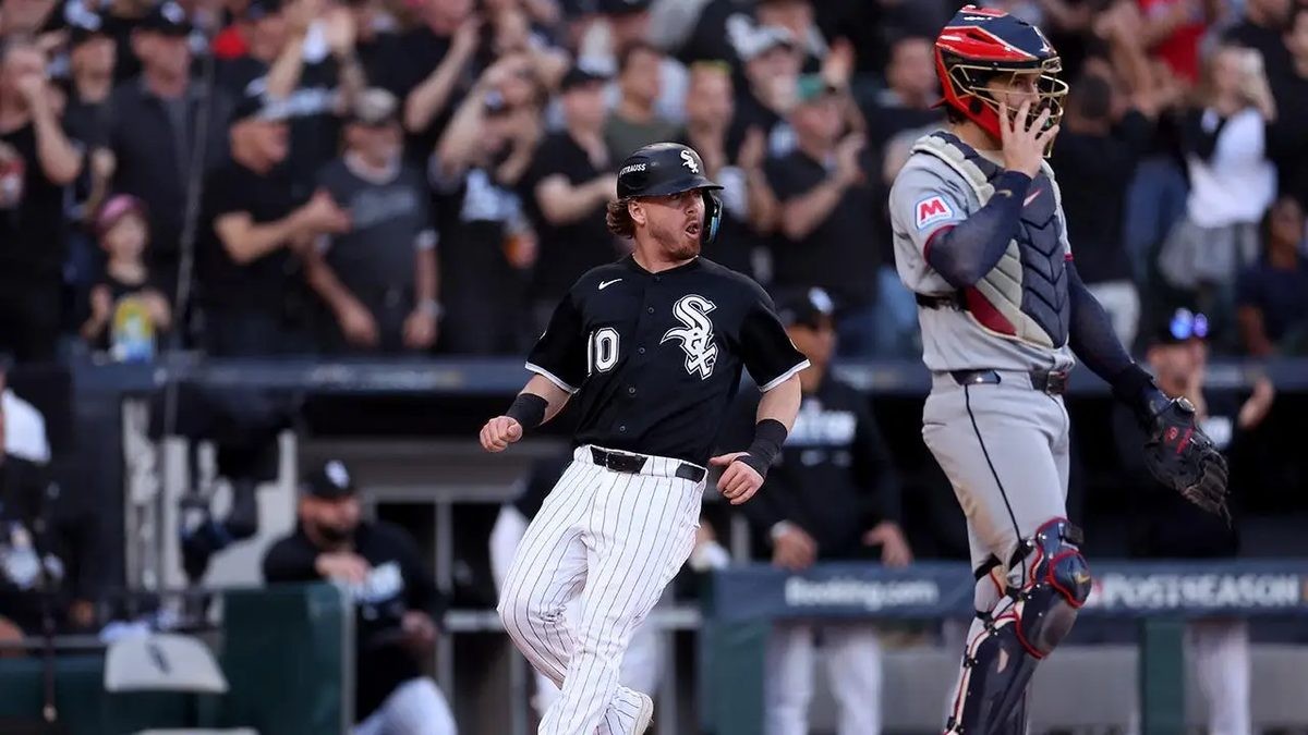 Guardians Set Postseason Strikeout Record in 9-3 Game 3 Rout to Stay Alive in ALDS