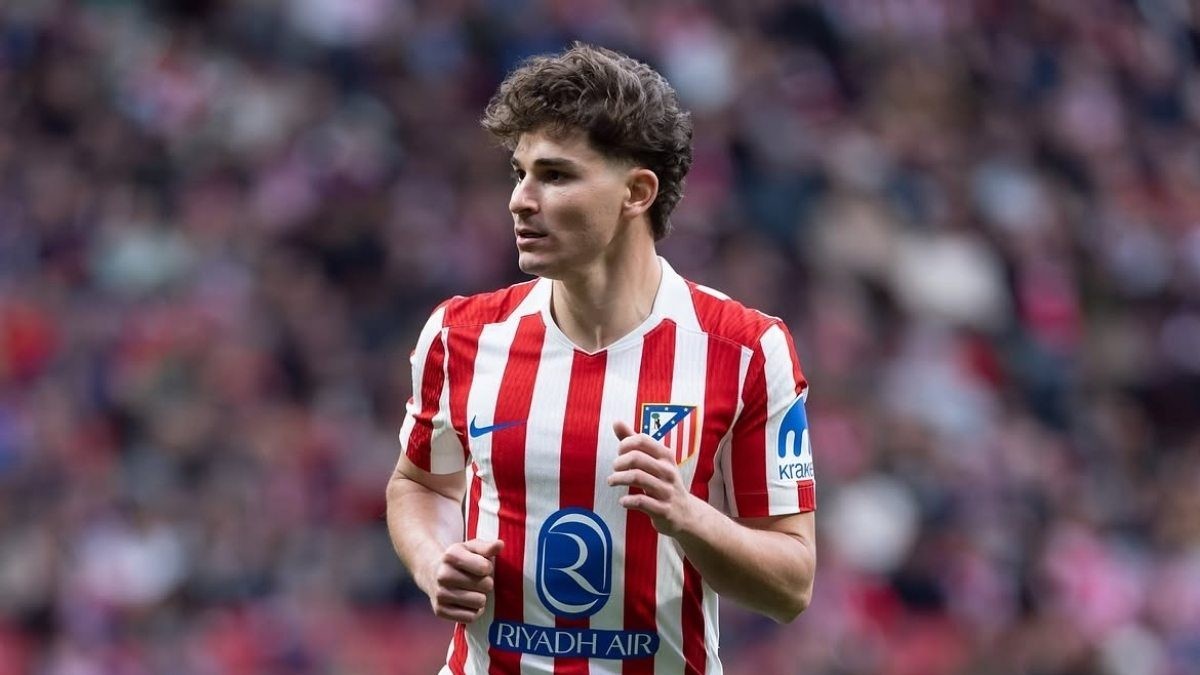 Alvarez Reconsidering Arsenal Move as Gunners Line Up January Striker Targets