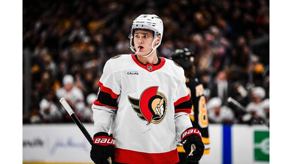 Stutzle's Two-Goal Burst Lifts Senators Past Bruins 4-1