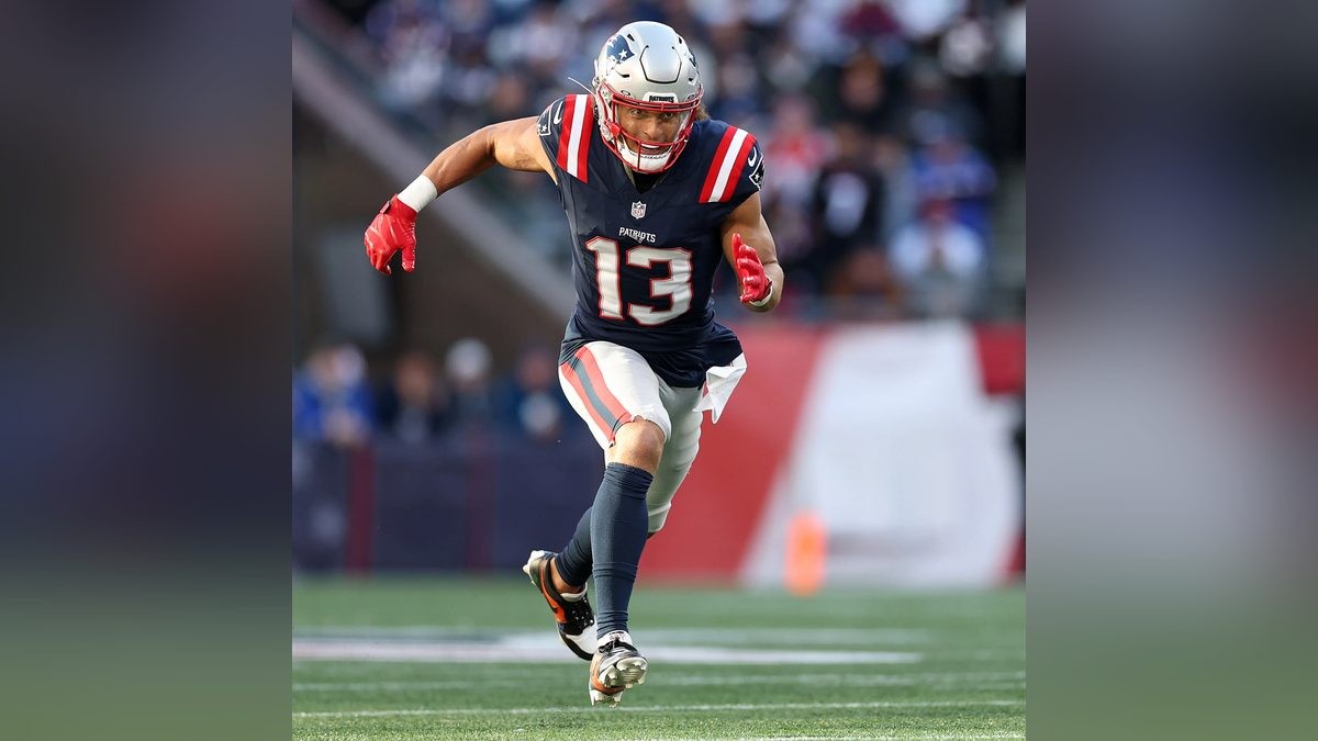Patriots Place Leading Receiver Mack Hollins on Injured Reserve