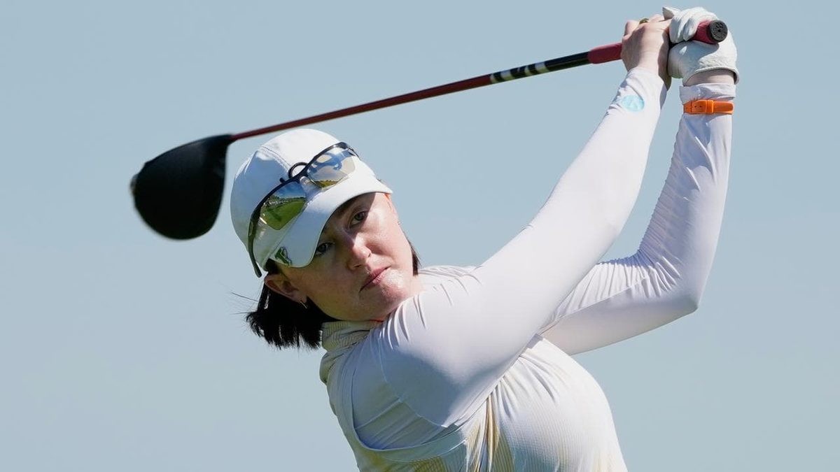Davidson Blazes Into Shared LPGA Lead at BMW Ladies Championship