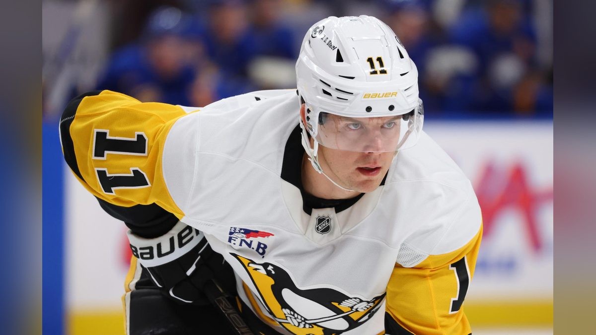Penguins Trade Filip Hallander to Oilers for Defenseman Spencer Stastney