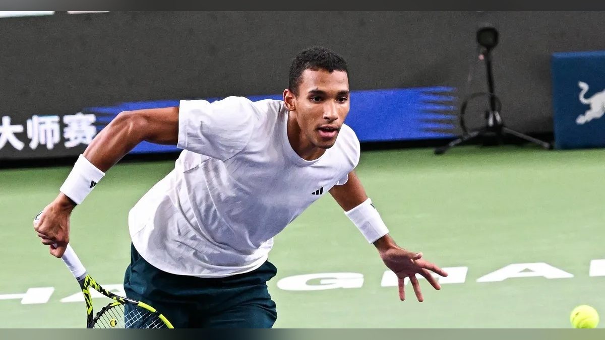 Auger-Aliassime Survives Three-Hour Shanghai Scare to Reach Third Round