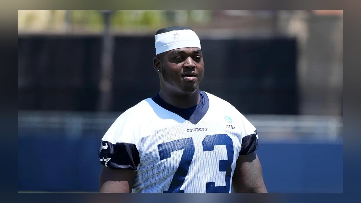 Cowboys Could Get Tyler Smith Back for Thursday Night as All-Pro Guard Trends Toward 2026 Debut