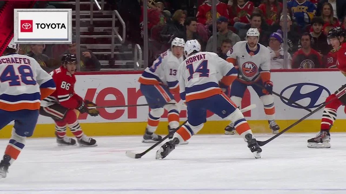 Horvat's Two Goals Power Islanders Past Blackhawks 4-1 at UBS Arena