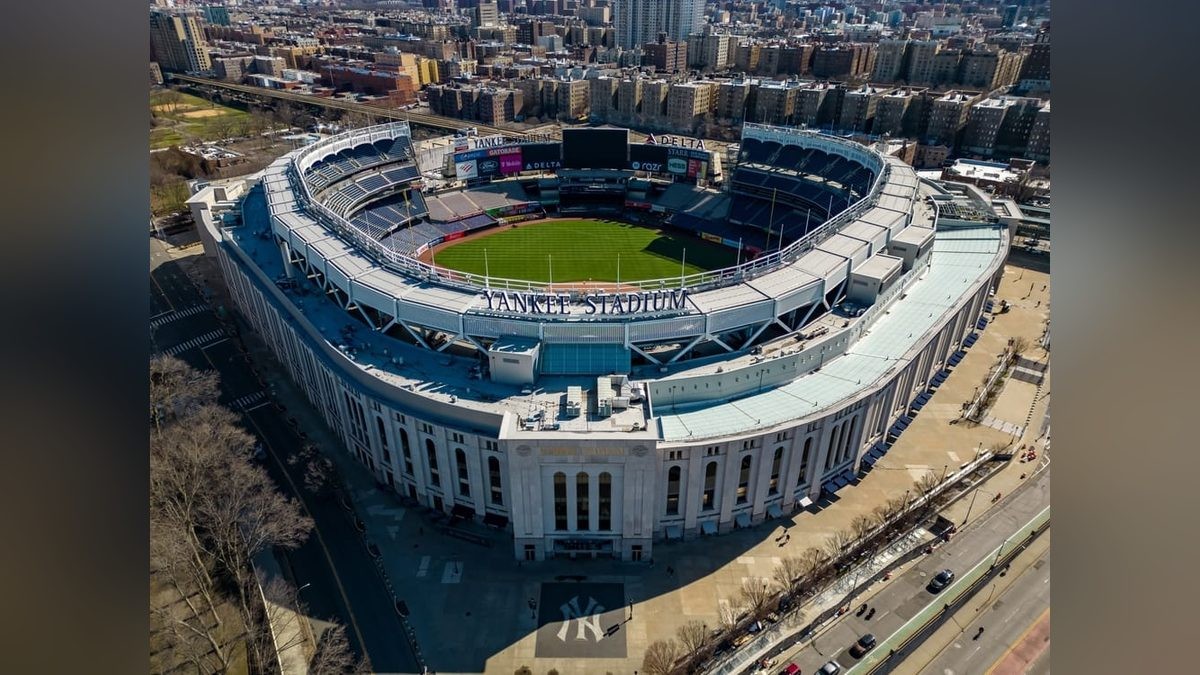 MLB's Qualifying Offer Climbs to $23.1M as CBA Uncertainty Looms