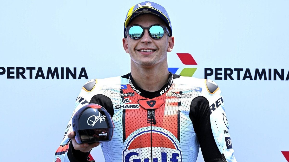 Fernandez Seizes First Career MotoGP Pole at Mandalika as Title Rivals Start on Row Two