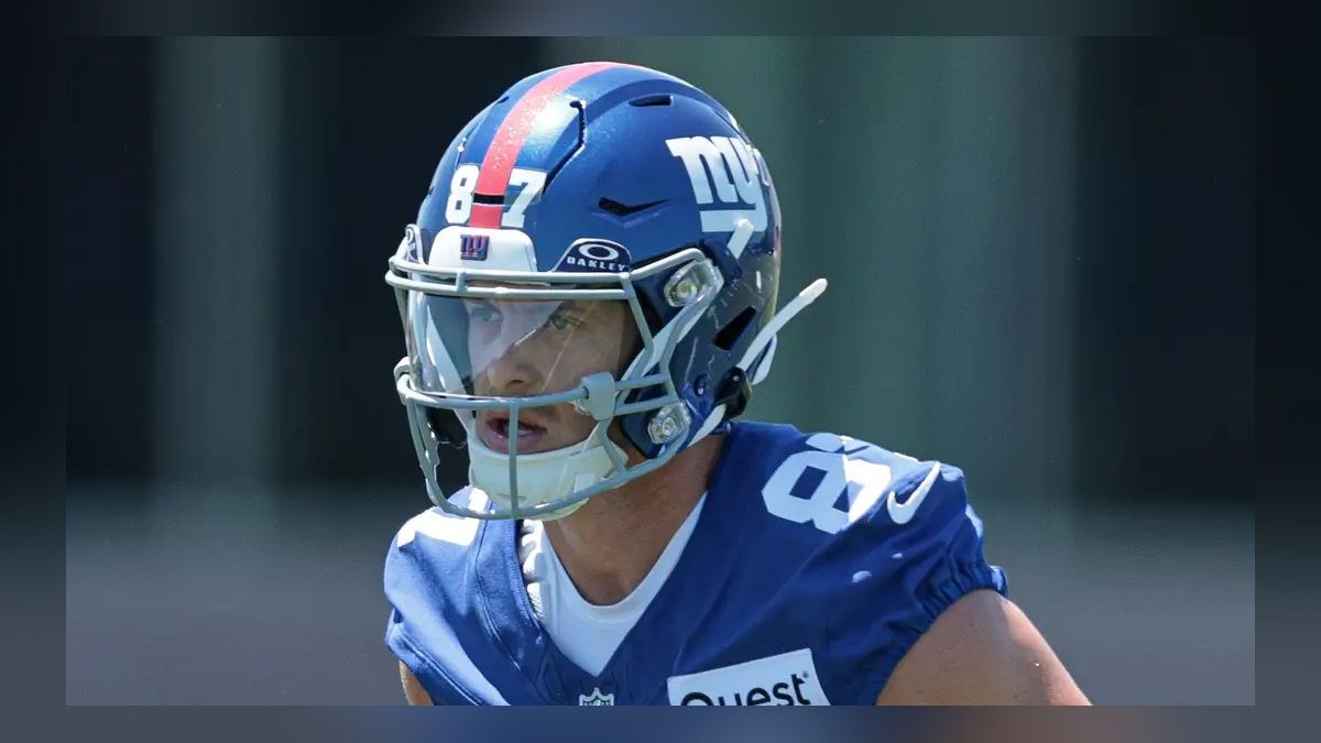Giants Return Specialist Braxton Berrios to Miss Rest of Season After Foot Surgery