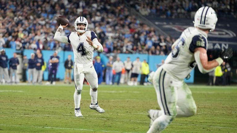 Cowboys Stun Texans 34-30 on Late Dak-to-Lamb Touchdown
