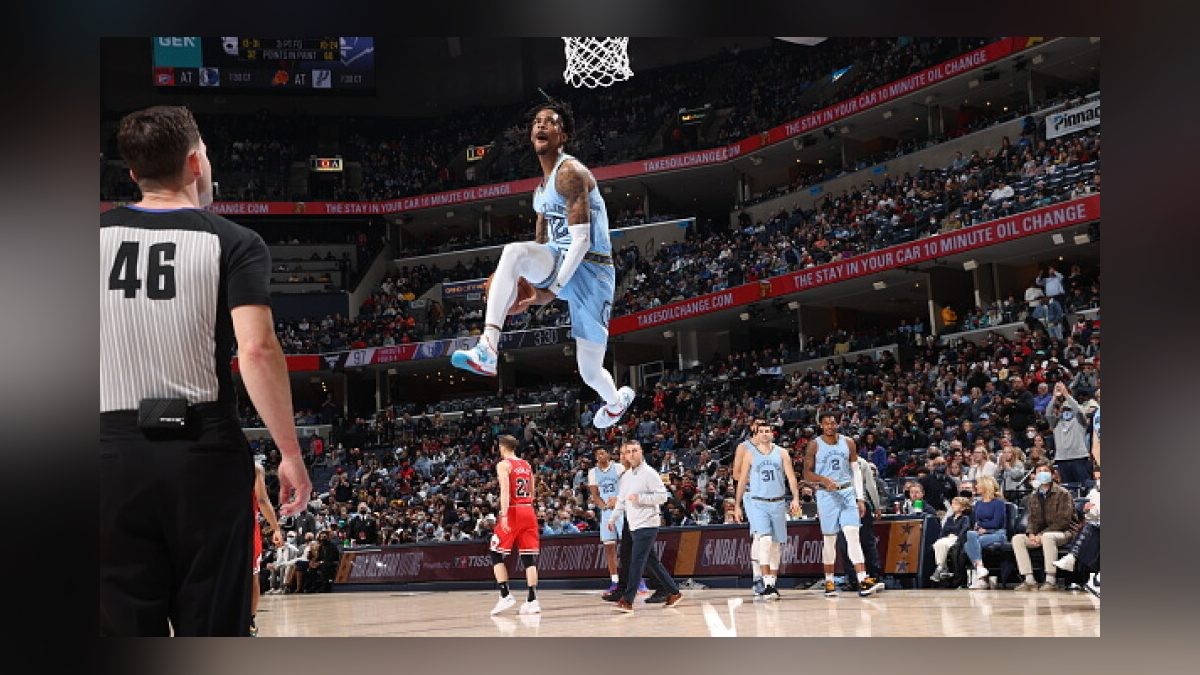 Boozer's Bright Debut Headlines New-Era Grizzlies' 132-123 Preseason Win Over Hawks