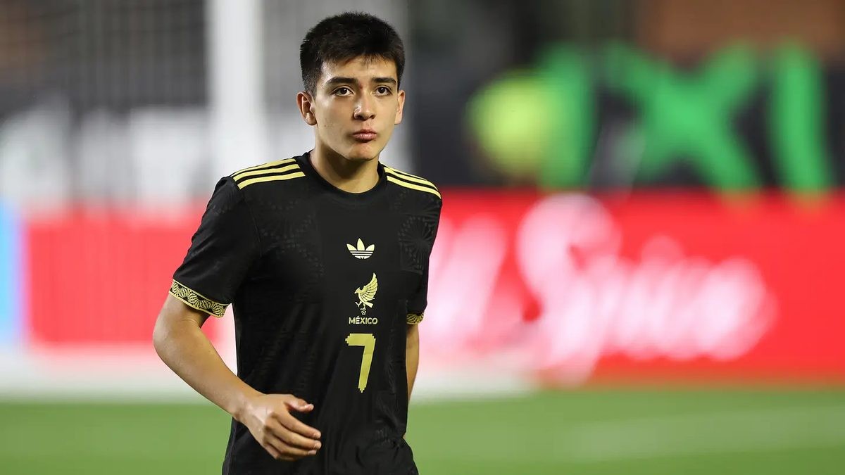 Gilberto Mora Out of Mexico's Chile Finale as Ankle Trouble Cuts Camp Short