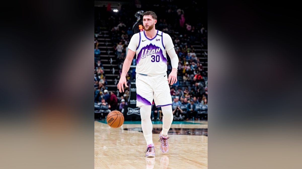 Jazz Lose Starting Center Nurkic for at Least Four Weeks With Toe Injury