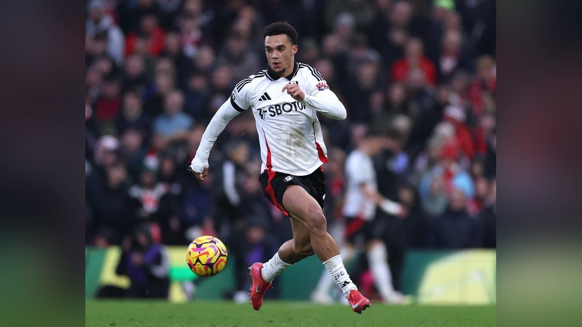 Ankle Injury Keeps Antonee Robinson Out of Fulham's Trip to Ipswich