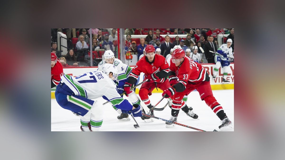Stankoven's First Hat Trick Powers Hurricanes' 7-2 Rout of Canucks