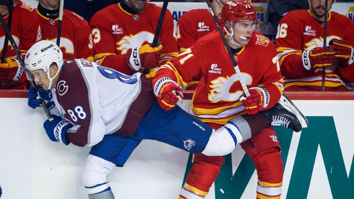 Makar Stars in Hometown as Avalanche Rout Winless Flames 7-3
