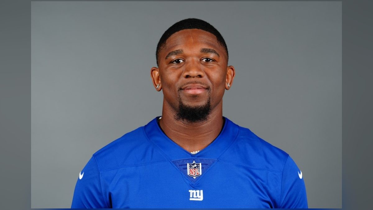 Giants Lose Defensive Lineman Chauncey Golston for the Season to Neck Injury