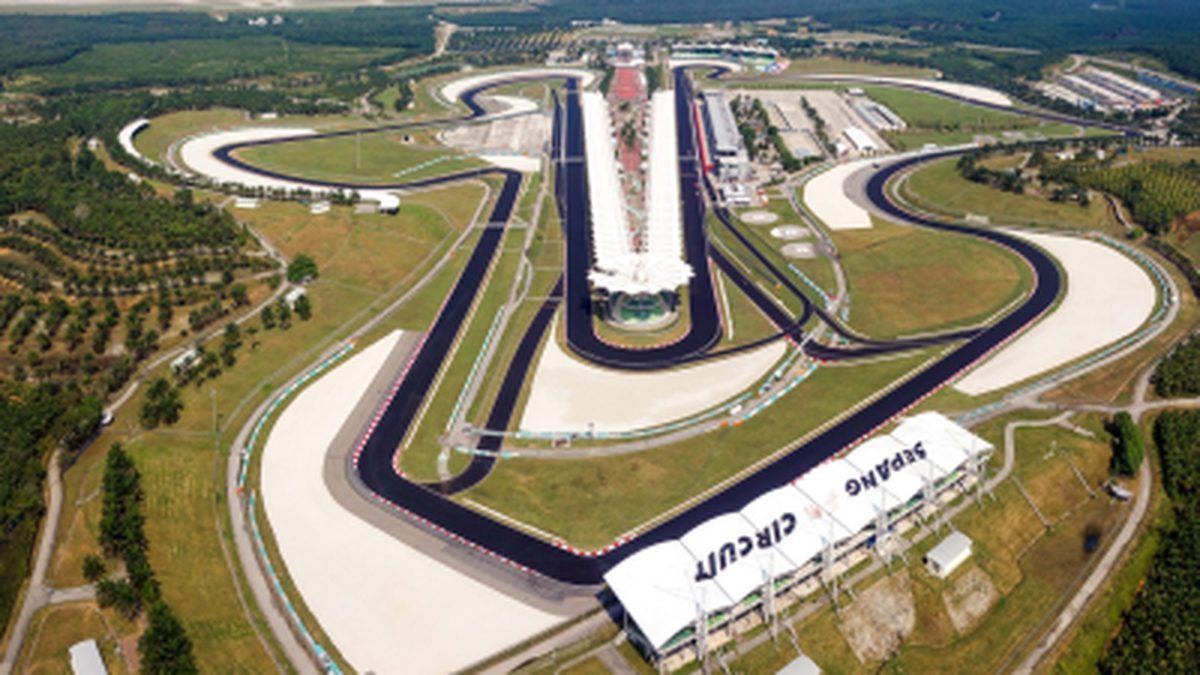 Malaysian PM Confirms Cabinet Talks on Permanent F1 Return to Sepang