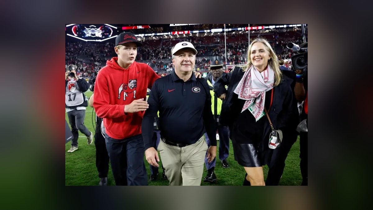 Georgia Stuns Alabama 20-17 in Tuscaloosa for First Regular-Season Win Since 2007