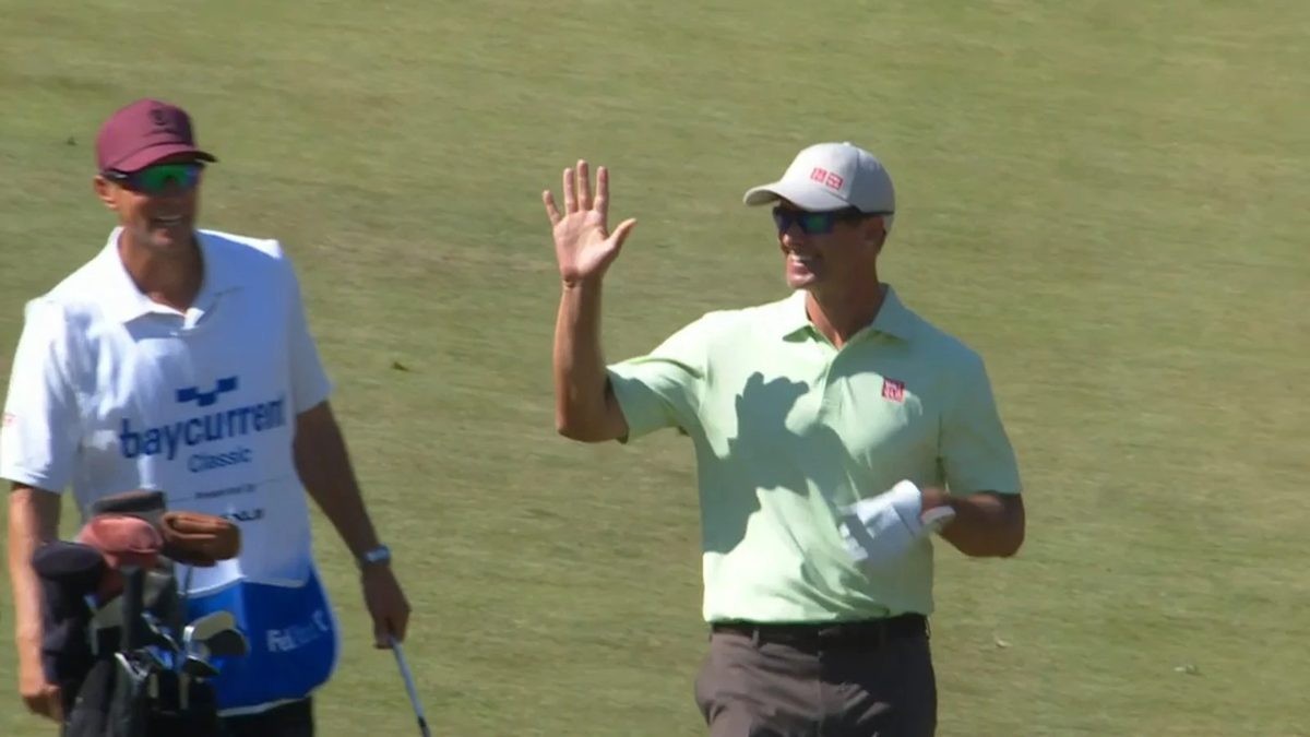 Adam Scott One Shot Off Baycurrent Lead After Stunning Two-Eagle 65