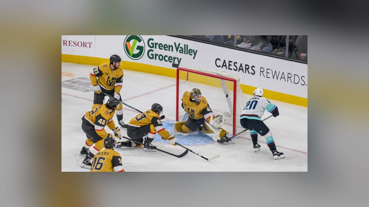 Hertl's Four-Point Night and Three Special-Teams Goals Power Golden Knights' 6-2 Rout of Kraken