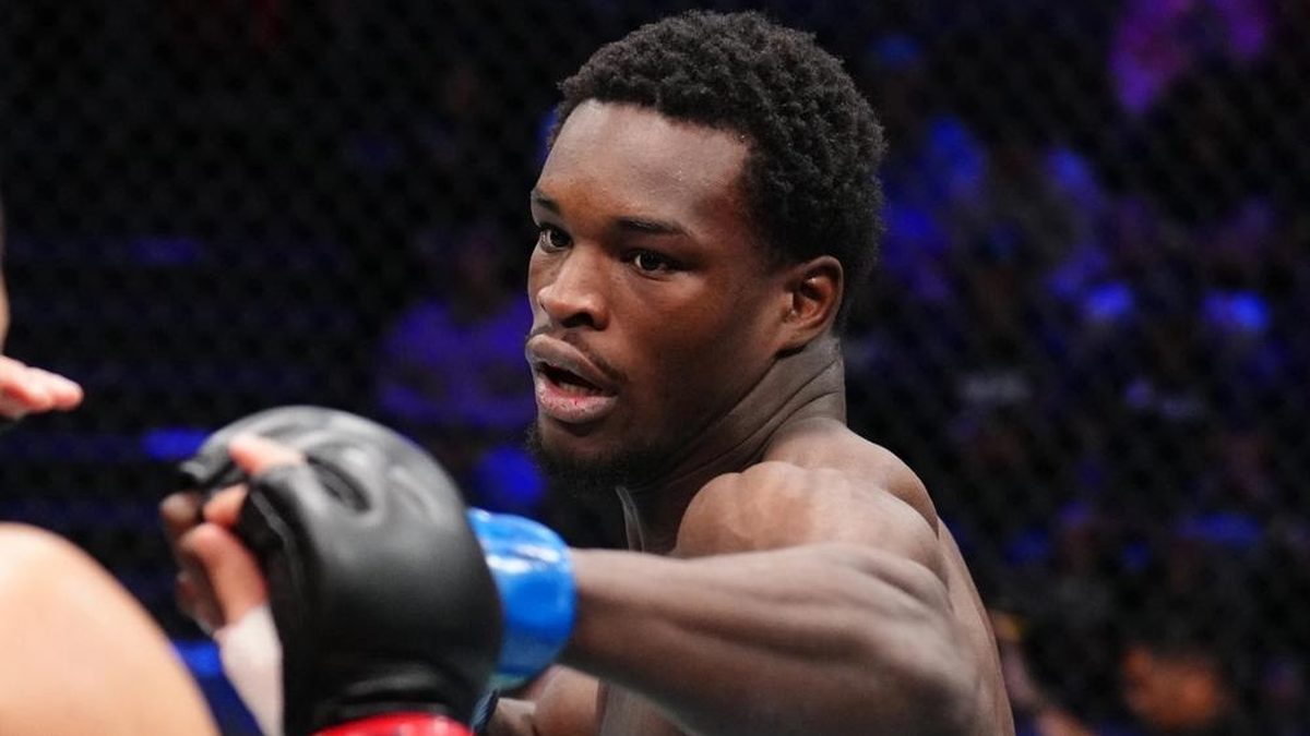 Cormier Calls Pinas "Biggest Power Puncher Ever" After 75-Second KO