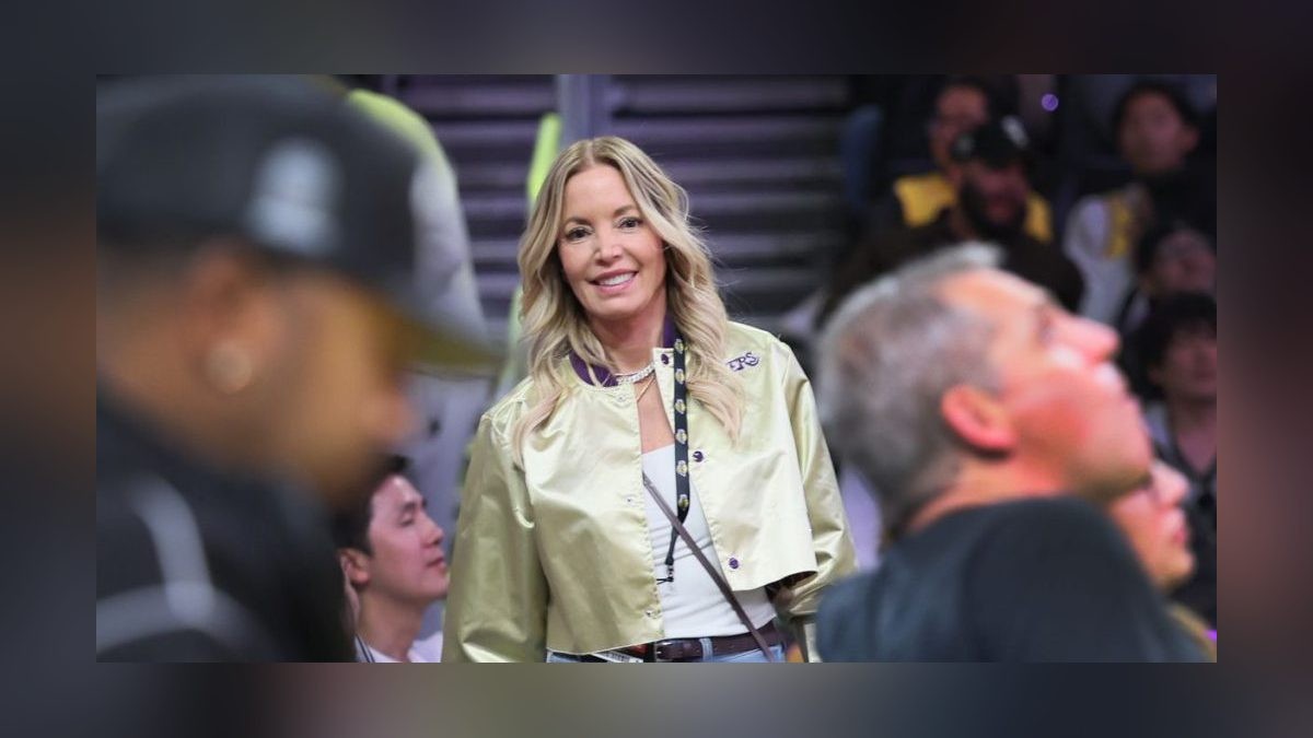 Buss Siblings File Against Jeanie to Push Through $12.5B Lakers Sale