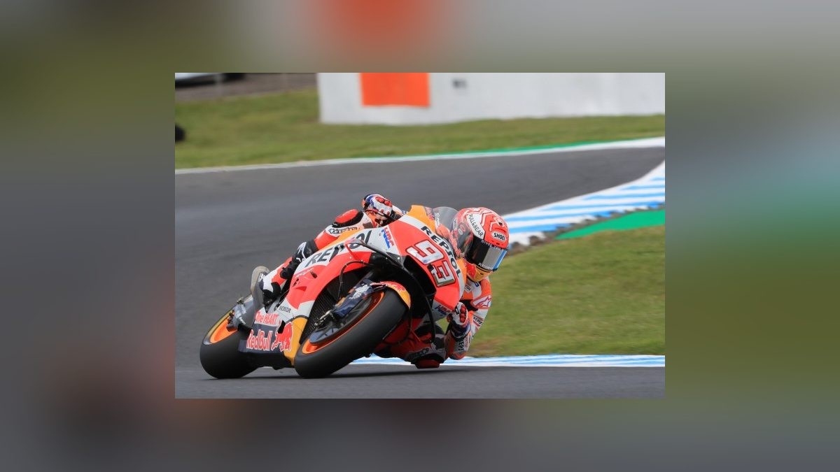 Marquez Crashes, Then Storms to Pole at Soaked Phillip Island as Two-Point Title Fight Ignites