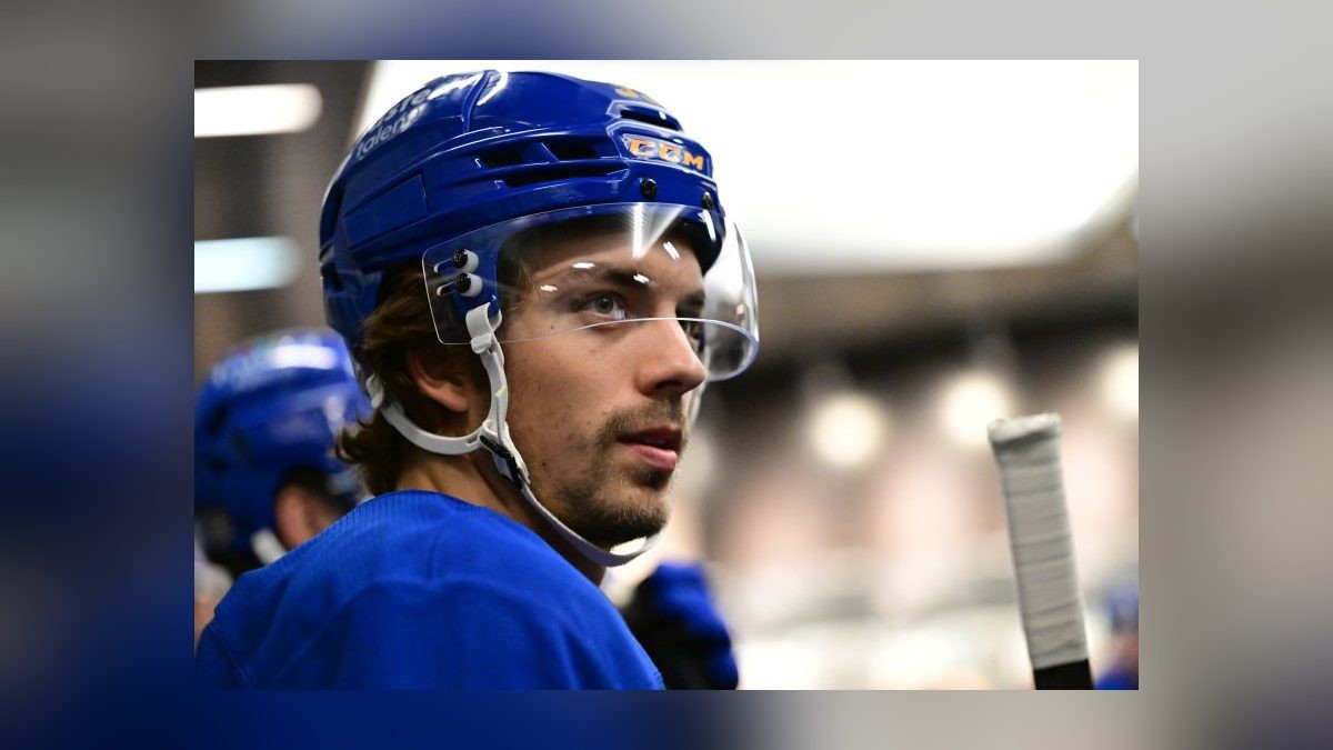 Sabres Deal Ryan Johnson to Penguins for Caleb Jones and Daniel Laatsch