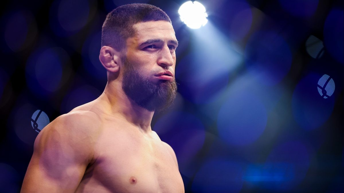 Khamzat Chimaev Offers Sean Strickland $1 Million for UFC Rematch